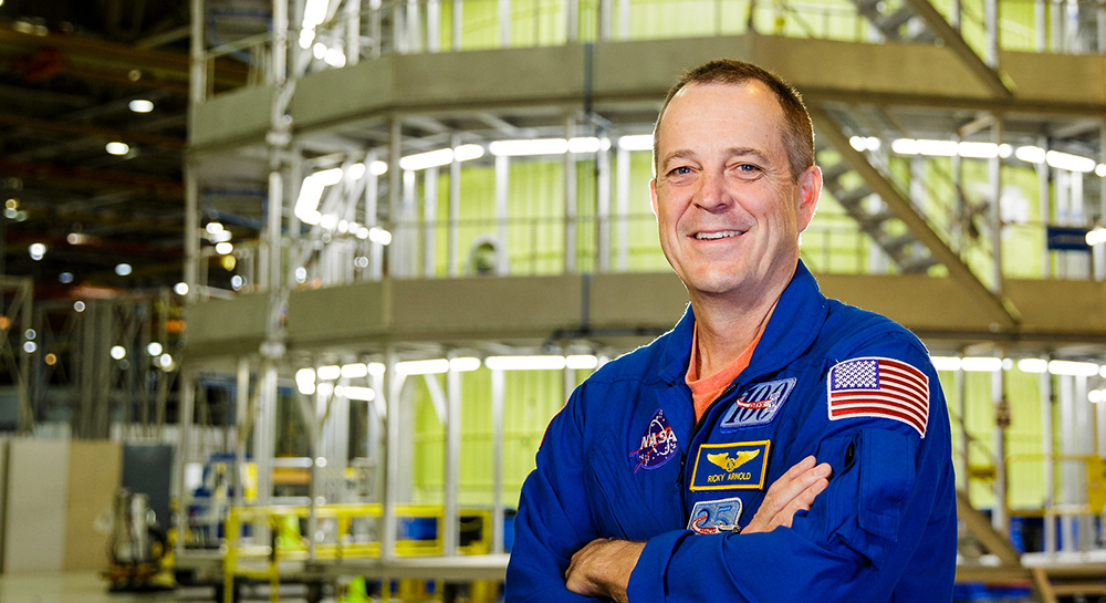 Nasa-astronauten Ricky Arnold på Michoud Assembly Facility, New Orleans.