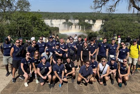 Iguaçufallen: Hela resegruppen från Luleå vid Iguaçufallen, från den Brasilianska sidan.