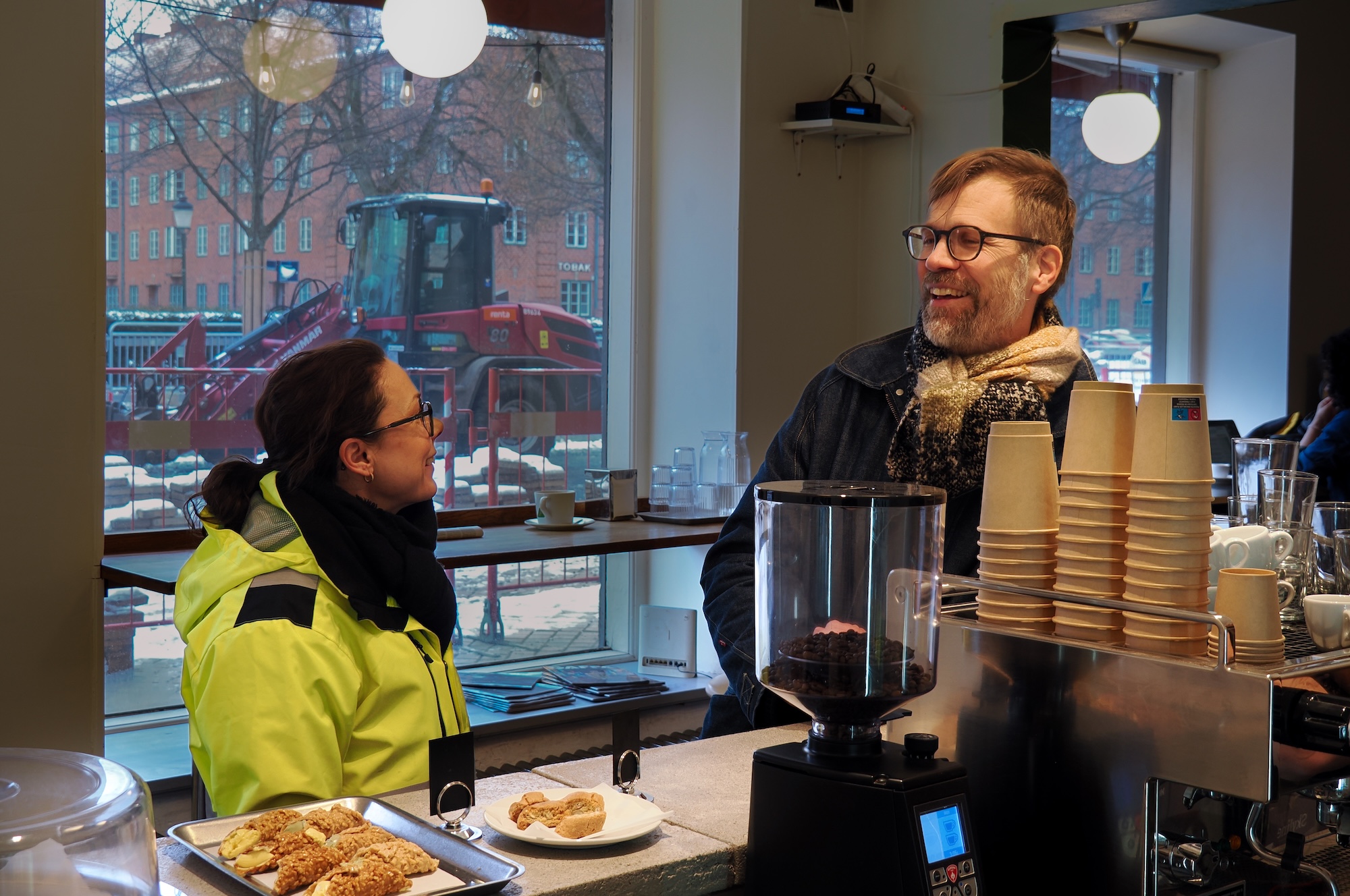 Camilla och Daniel vid Cafe