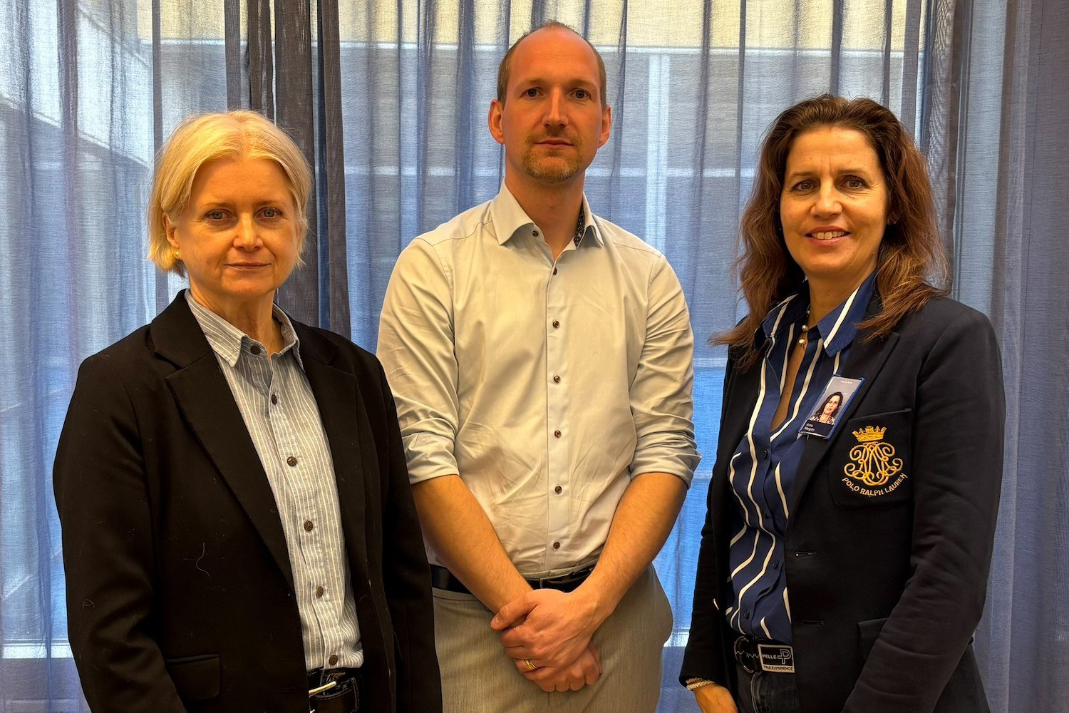 Volvocars_startbild Akademikerföreningen på Volvo Cars reserverade sig mot företags beslut att införa digital närvarokontroll på kontoren. Kristina Tullgren, ordförande, Marcus Magnusson, vice ordförande och Anna Margitin, ledamot.