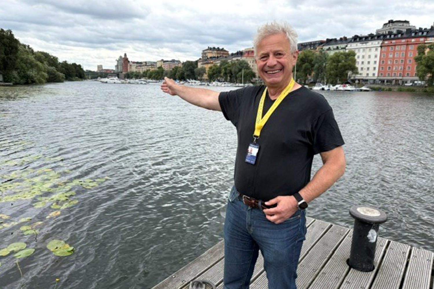 Mikael_Goldberg Civilingenjören Mikael Goldberg jobbade på Ericsson i 32 år. När han var 62 fick han ett avgångserbjudande som han tackade ja till. Nu ägnar han sina dagar åt att guida turister och mycket annat.